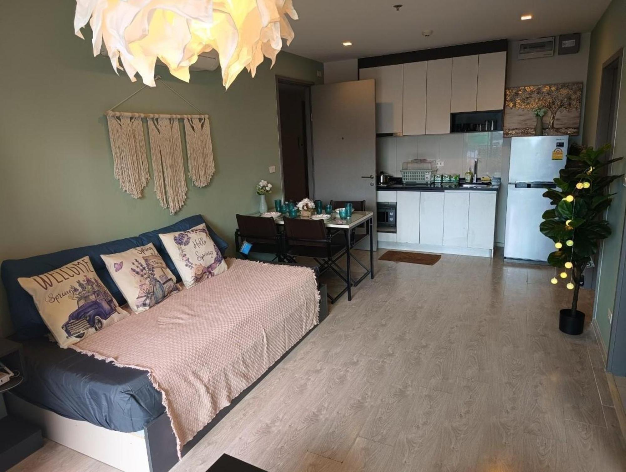The Base Central Pattaya By Mickey Exterior foto