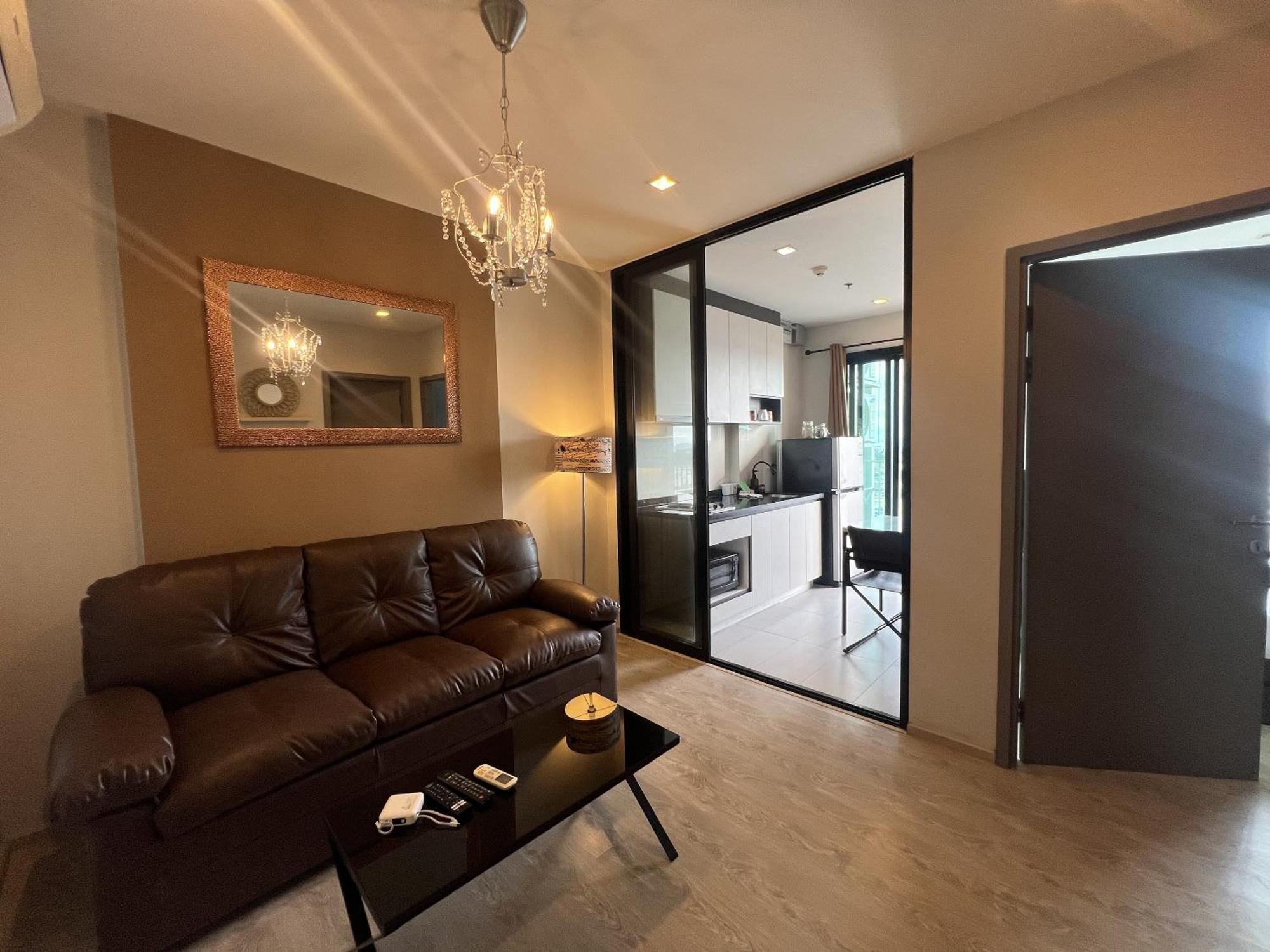 The Base Central Pattaya By Mickey Exterior foto