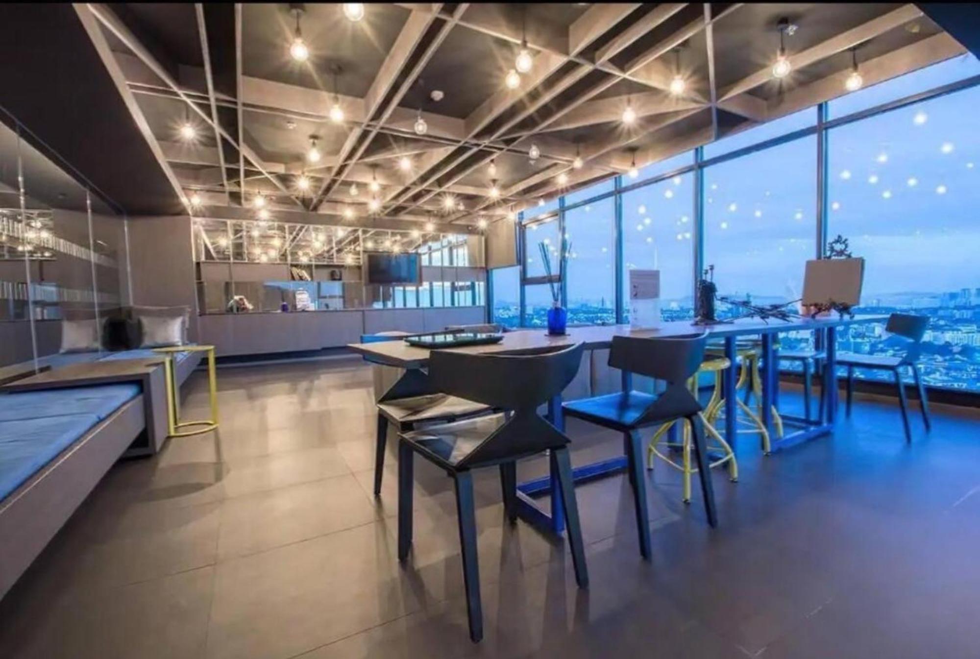 The Base Central Pattaya By Mickey Exterior foto